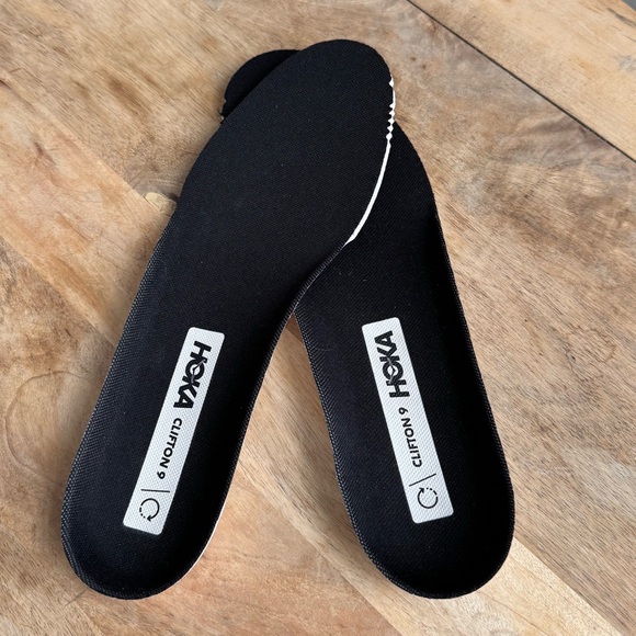 Hoka One Shoes Men 9.5D Clifton 9 Black White Running Shoes Walking Comfort - Picture 12 of 15